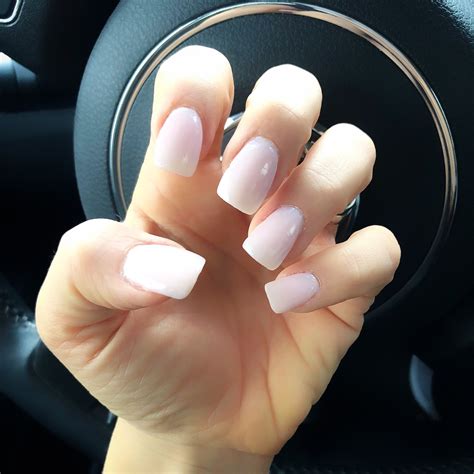 9. . Pink dip powder nails
